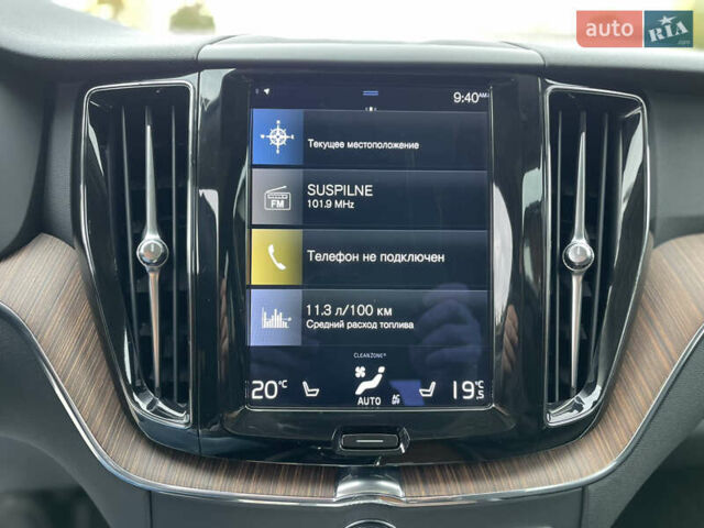 Вольво ХС60 2021 в Луцке на Automoto.ua Черный Вольво ХС60, объемом двигателя 2 л и пробегом 24 тыс. км за 35000 $, фото 33 на Automoto.ua