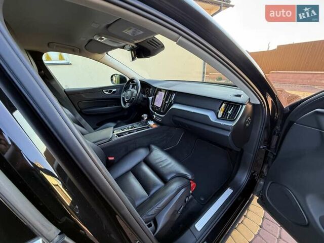 Чорний Вольво ХС60, об'ємом двигуна 2 л та пробігом 244 тис. км за 29700 $, фото 42 на Automoto.ua