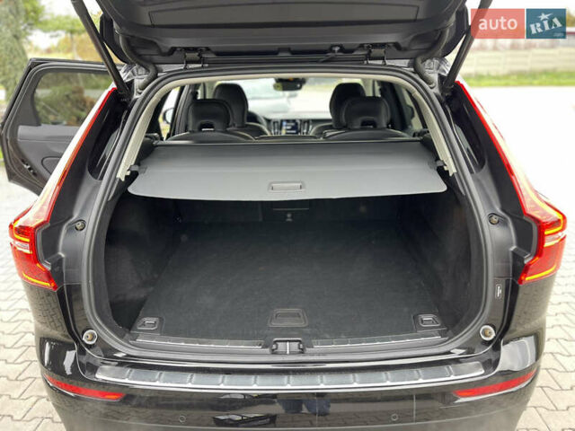 Вольво ХС60 2021 в Луцке на Automoto.ua Черный Вольво ХС60, объемом двигателя 2 л и пробегом 24 тыс. км за 35000 $, фото 25 на Automoto.ua