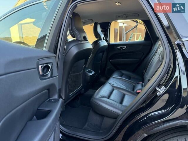 Чорний Вольво ХС60, об'ємом двигуна 2 л та пробігом 244 тис. км за 29700 $, фото 50 на Automoto.ua