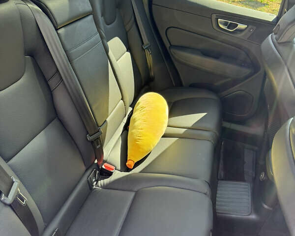 Чорний Вольво ХС60, об'ємом двигуна 1.97 л та пробігом 73 тис. км за 39000 $, фото 19 на Automoto.ua