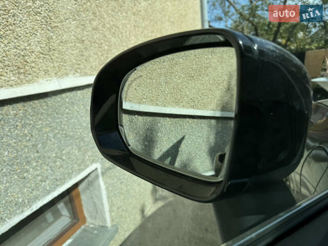 Чорний Вольво ХС60, об'ємом двигуна 1.97 л та пробігом 73 тис. км за 39000 $, фото 12 на Automoto.ua