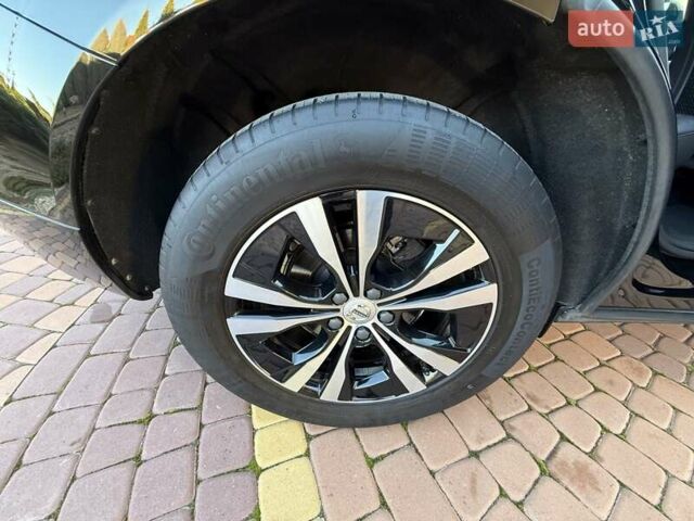 Чорний Вольво ХС60, об'ємом двигуна 2 л та пробігом 244 тис. км за 29700 $, фото 80 на Automoto.ua