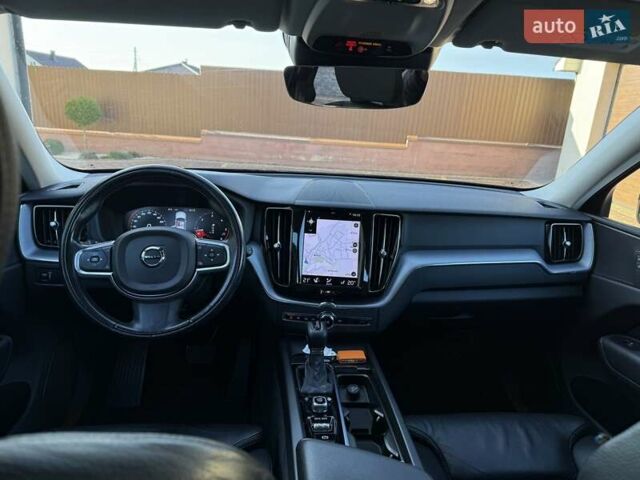 Чорний Вольво ХС60, об'ємом двигуна 2 л та пробігом 244 тис. км за 29700 $, фото 15 на Automoto.ua