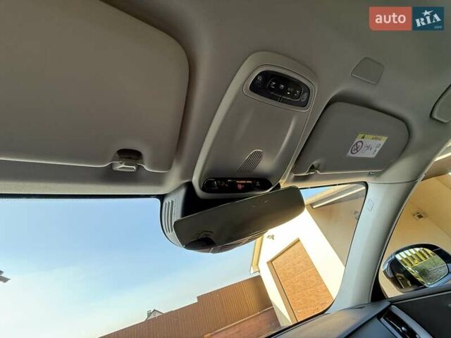 Чорний Вольво ХС60, об'ємом двигуна 2 л та пробігом 244 тис. км за 29700 $, фото 45 на Automoto.ua