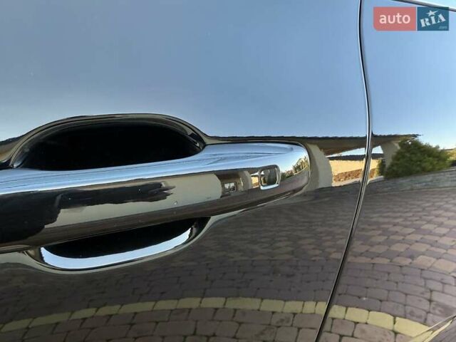 Чорний Вольво ХС60, об'ємом двигуна 2 л та пробігом 244 тис. км за 29700 $, фото 61 на Automoto.ua