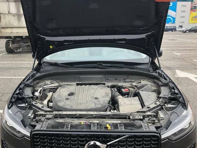 Чорний Вольво ХС60, об'ємом двигуна 1.97 л та пробігом 27 тис. км за 47700 $, фото 27 на Automoto.ua