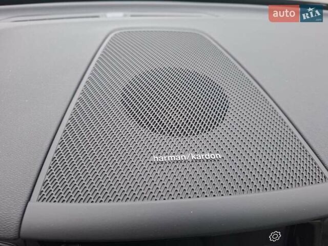 Чорний Вольво ХС60, об'ємом двигуна 1.97 л та пробігом 27 тис. км за 47700 $, фото 21 на Automoto.ua