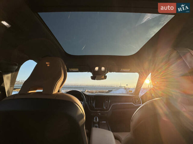 Черный Вольво ХС60, объемом двигателя 1.97 л и пробегом 96 тыс. км за 43000 $, фото 43 на Automoto.ua