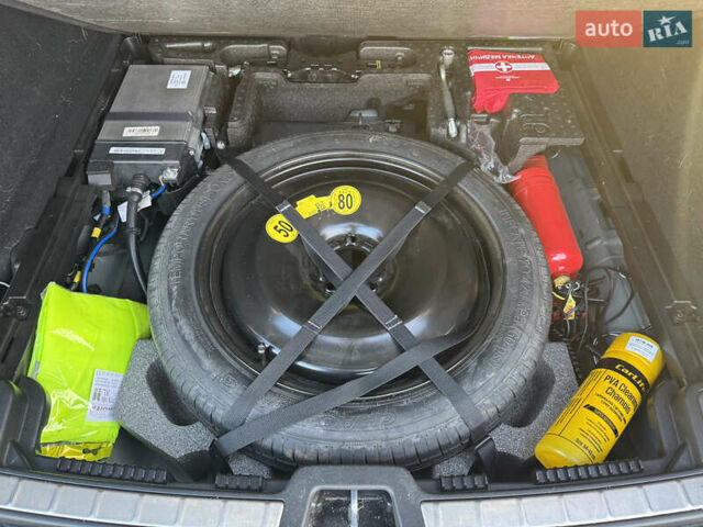 Черный Вольво ХС60, объемом двигателя 1.97 л и пробегом 96 тыс. км за 43000 $, фото 42 на Automoto.ua