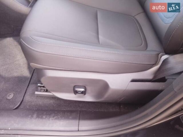 Черный Вольво ХС60, объемом двигателя 0 л и пробегом 20 тыс. км за 26900 $, фото 11 на Automoto.ua