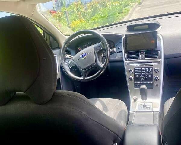 Коричневий Вольво ХС60, об'ємом двигуна 2.4 л та пробігом 325 тис. км за 10999 $, фото 5 на Automoto.ua