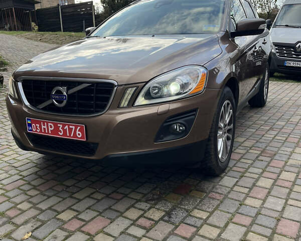 Коричневый Вольво ХС60, объемом двигателя 2.4 л и пробегом 197 тыс. км за 12777 $, фото 8 на Automoto.ua
