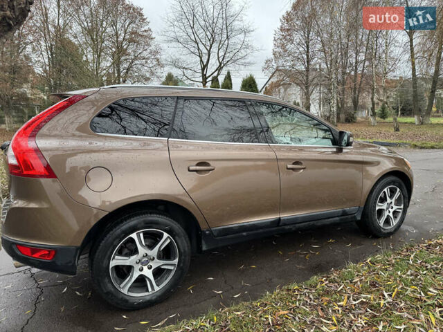 Коричневий Вольво ХС60, об'ємом двигуна 2.95 л та пробігом 196 тис. км за 12500 $, фото 8 на Automoto.ua