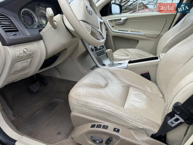 Коричневий Вольво ХС60, об'ємом двигуна 2.95 л та пробігом 196 тис. км за 12500 $, фото 2 на Automoto.ua