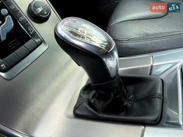 Вольво ХС60 2012 в Киеве на Automoto.ua Коричневый Вольво ХС60, объемом двигателя 2.4 л и пробегом 139 тыс. км за 15200 $, фото 72 на Automoto.ua