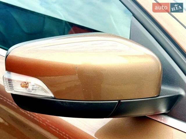 Вольво ХС60 2012 в Киеве на Automoto.ua Коричневый Вольво ХС60, объемом двигателя 2.4 л и пробегом 139 тыс. км за 15200 $, фото 32 на Automoto.ua