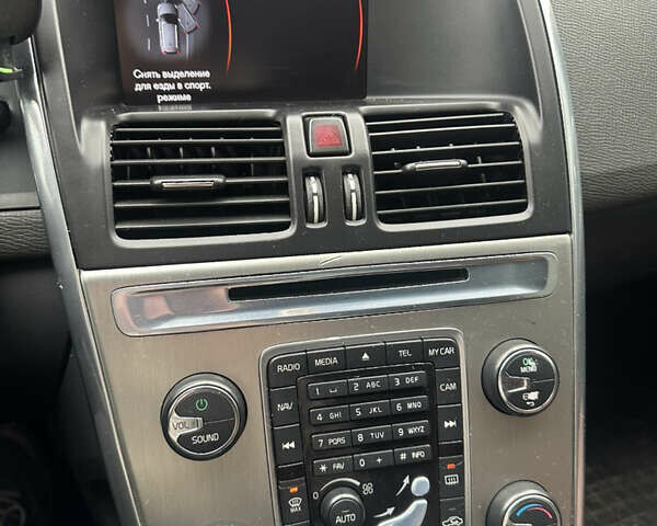 Коричневый Вольво ХС60, объемом двигателя 2.4 л и пробегом 302 тыс. км за 12900 $, фото 27 на Automoto.ua