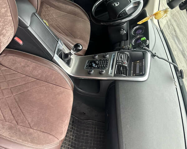 Коричневый Вольво ХС60, объемом двигателя 2.4 л и пробегом 302 тыс. км за 12900 $, фото 20 на Automoto.ua