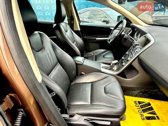 Вольво ХС60 2012 в Киеве на Automoto.ua Коричневый Вольво ХС60, объемом двигателя 2.4 л и пробегом 139 тыс. км за 15200 $, фото 58 на Automoto.ua