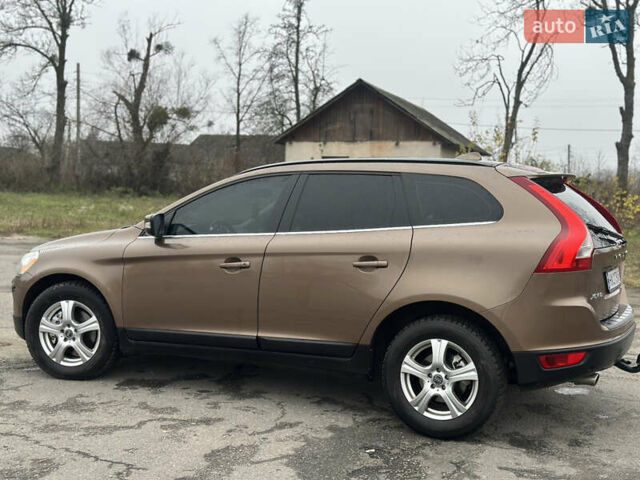 Коричневый Вольво ХС60, объемом двигателя 2.4 л и пробегом 302 тыс. км за 12900 $, фото 13 на Automoto.ua