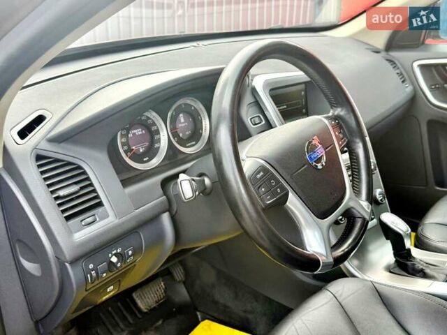 Вольво ХС60 2012 в Киеве на Automoto.ua Коричневый Вольво ХС60, объемом двигателя 2.4 л и пробегом 139 тыс. км за 15200 $, фото 40 на Automoto.ua