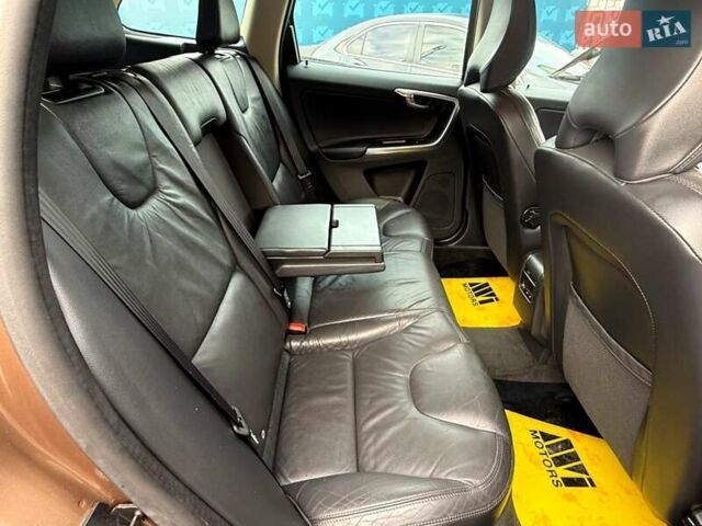 Вольво ХС60 2012 в Киеве на Automoto.ua Коричневый Вольво ХС60, объемом двигателя 2.4 л и пробегом 139 тыс. км за 15200 $, фото 54 на Automoto.ua