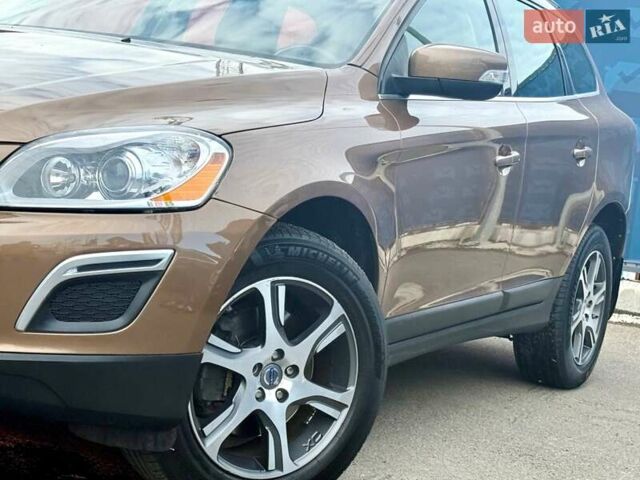 Вольво ХС60 2012 в Киеве на Automoto.ua Коричневый Вольво ХС60, объемом двигателя 2.4 л и пробегом 139 тыс. км за 15200 $, фото 7 на Automoto.ua