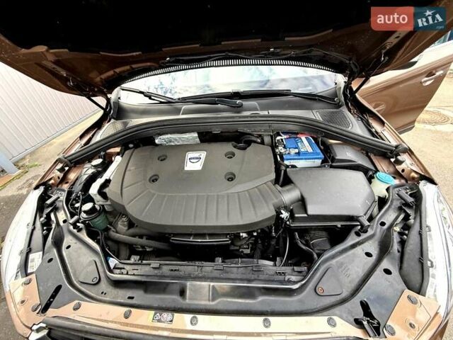 Вольво ХС60 2012 в Киеве на Automoto.ua Коричневый Вольво ХС60, объемом двигателя 2.4 л и пробегом 139 тыс. км за 15200 $, фото 75 на Automoto.ua