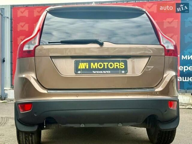 Вольво ХС60 2012 в Киеве на Automoto.ua Коричневый Вольво ХС60, объемом двигателя 2.4 л и пробегом 139 тыс. км за 15200 $, фото 19 на Automoto.ua