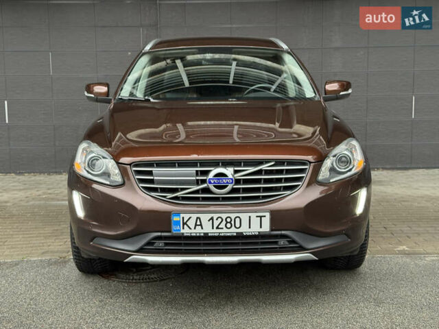 Коричневый Вольво ХС60, объемом двигателя 2.4 л и пробегом 287 тыс. км за 16500 $, фото 1 на Automoto.ua