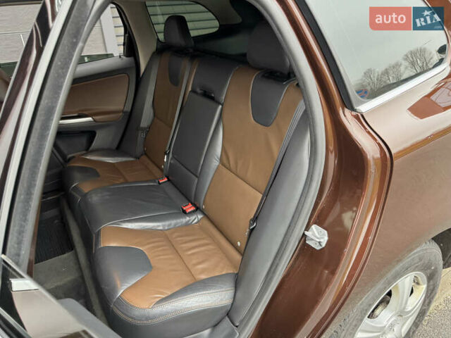Коричневый Вольво ХС60, объемом двигателя 2.4 л и пробегом 287 тыс. км за 16500 $, фото 9 на Automoto.ua