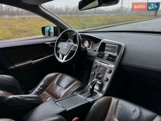 Коричневый Вольво ХС60, объемом двигателя 2.4 л и пробегом 287 тыс. км за 16500 $, фото 12 на Automoto.ua