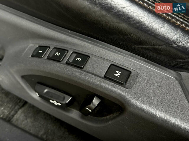 Коричневый Вольво ХС60, объемом двигателя 2.4 л и пробегом 287 тыс. км за 16500 $, фото 23 на Automoto.ua