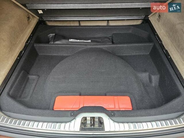 Вольво ХС60 2013 у Києві на Automoto.ua Коричневий Вольво ХС60, об'ємом двигуна 2.4 л та пробігом 117 тис. км за 21999 $, фото 26 на Automoto.ua