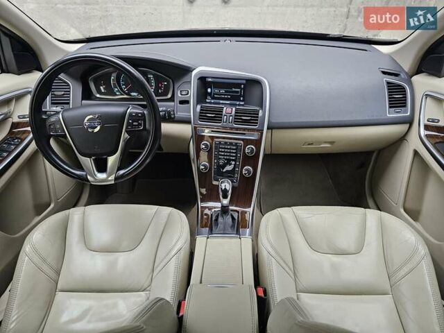 Вольво ХС60 2013 у Києві на Automoto.ua Коричневий Вольво ХС60, об'ємом двигуна 2.4 л та пробігом 117 тис. км за 21999 $, фото 62 на Automoto.ua