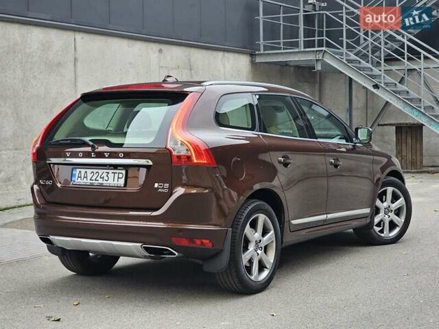 Вольво ХС60 2013 у Києві на Automoto.ua Коричневий Вольво ХС60, об'ємом двигуна 2.4 л та пробігом 117 тис. км за 21999 $, фото 4 на Automoto.ua
