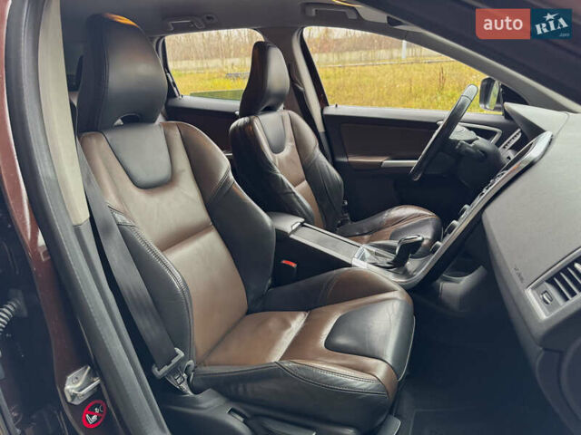 Коричневый Вольво ХС60, объемом двигателя 2.4 л и пробегом 287 тыс. км за 16500 $, фото 11 на Automoto.ua