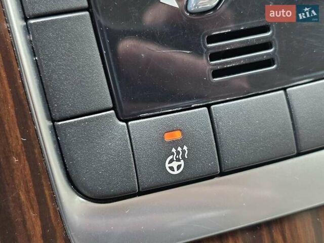 Вольво ХС60 2013 у Києві на Automoto.ua Коричневий Вольво ХС60, об'ємом двигуна 2.4 л та пробігом 117 тис. км за 21999 $, фото 53 на Automoto.ua