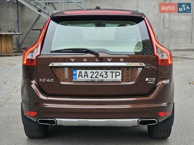 Вольво ХС60 2013 у Києві на Automoto.ua Коричневий Вольво ХС60, об'ємом двигуна 2.4 л та пробігом 117 тис. км за 21999 $, фото 3 на Automoto.ua