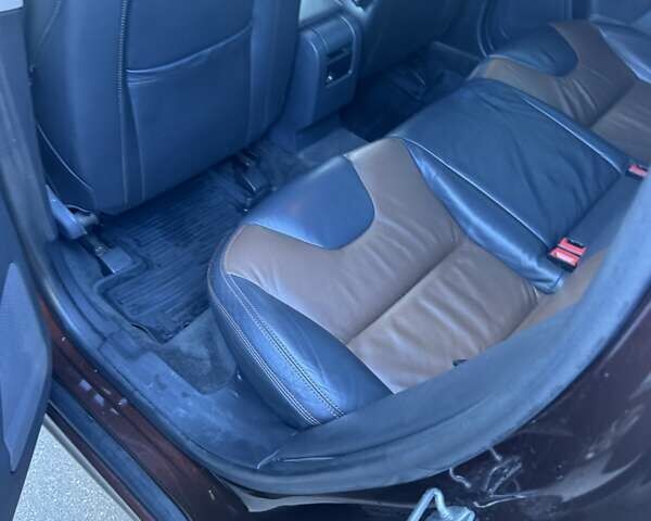 Коричневый Вольво ХС60, объемом двигателя 2.4 л и пробегом 287 тыс. км за 18000 $, фото 8 на Automoto.ua