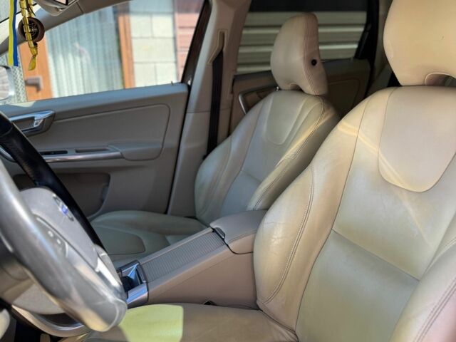 Коричневий Вольво ХС60, об'ємом двигуна 2.4 л та пробігом 310 тис. км за 18000 $, фото 6 на Automoto.ua