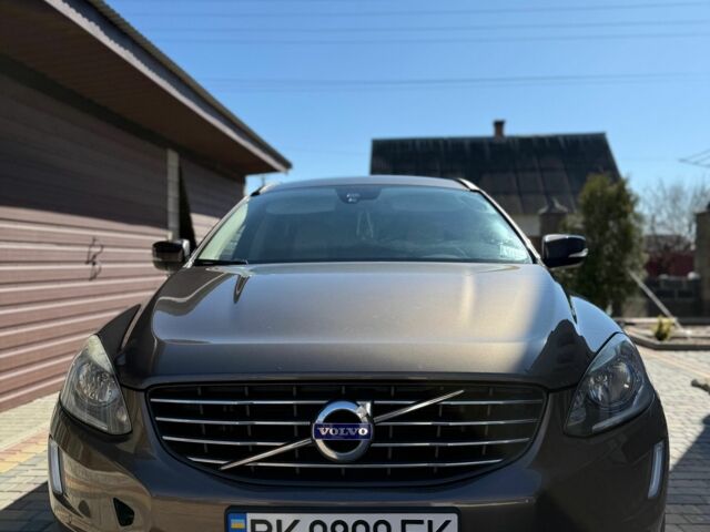 Коричневий Вольво ХС60, об'ємом двигуна 2.4 л та пробігом 310 тис. км за 18000 $, фото 1 на Automoto.ua