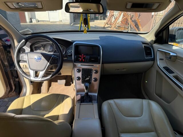 Коричневий Вольво ХС60, об'ємом двигуна 2.4 л та пробігом 310 тис. км за 18000 $, фото 11 на Automoto.ua