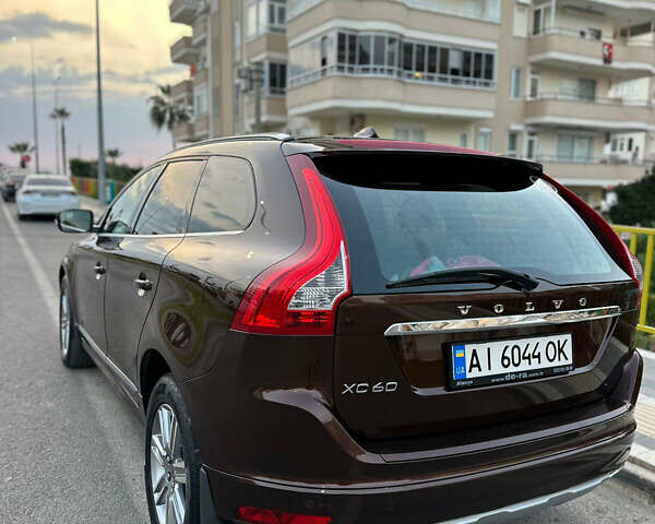 Коричневый Вольво ХС60, объемом двигателя 2.4 л и пробегом 156 тыс. км за 22000 $, фото 2 на Automoto.ua