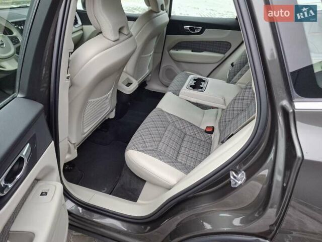 Коричневый Вольво ХС60, объемом двигателя 2 л и пробегом 185 тыс. км за 29199 $, фото 35 на Automoto.ua