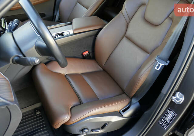 Вольво ХС60 2021 в Львове на Automoto.ua Коричневый Вольво ХС60, объемом двигателя 2 л и пробегом 141 тыс. км за 43500 $, фото 32 на Automoto.ua