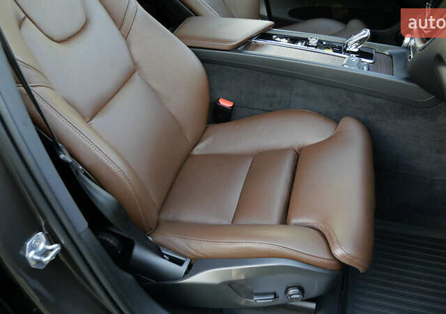 Вольво ХС60 2021 в Львове на Automoto.ua Коричневый Вольво ХС60, объемом двигателя 2 л и пробегом 141 тыс. км за 43500 $, фото 60 на Automoto.ua