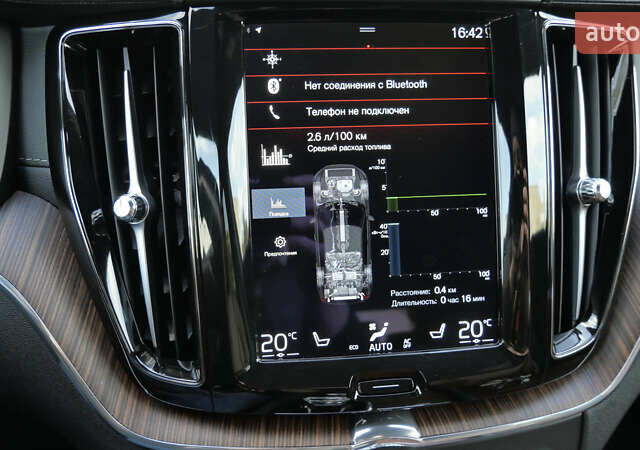 Вольво ХС60 2021 в Львове на Automoto.ua Коричневый Вольво ХС60, объемом двигателя 2 л и пробегом 141 тыс. км за 43500 $, фото 51 на Automoto.ua