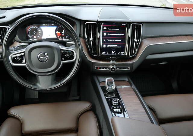 Вольво ХС60 2021 в Львове на Automoto.ua Коричневый Вольво ХС60, объемом двигателя 2 л и пробегом 141 тыс. км за 43500 $, фото 33 на Automoto.ua